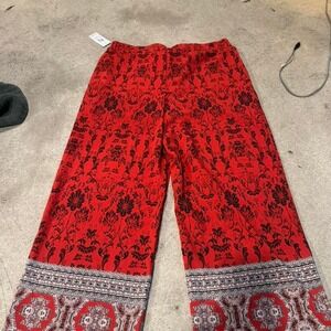 Red and black floral wide leg pants size small hobo, boho summer bold